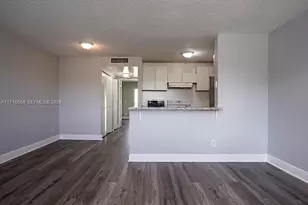 1727 W Meadows Cir W, Boynton Beach, FL 33436 - Photo 8