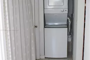 1230 NE 139th St, North Miami, FL 33161 - Photo 12