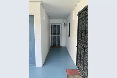 1230 NE 139th St #304, North Miami, FL 33161 - Photo 4