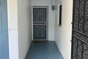 1230 NE 139th St, North Miami, FL 33161 - Photo 4