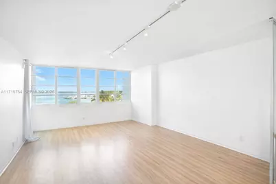1670 Lincoln Ct #6B, Miami Beach, FL 33139 - Photo 4