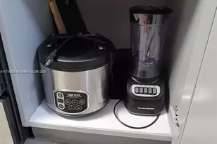 13285 Arbor Pointe Cir, Tampa, FL 33617 - Photo 8