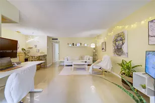 1040 SE 4th Ave, Deerfield Beach, FL 33441 - Photo 2