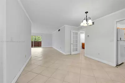 1205 Mariposa Ave #418, Coral Gables, FL 33146 - Photo 1