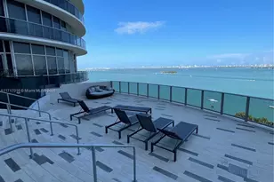 488 NE 18th St, Miami, FL 33132 - Photo 40