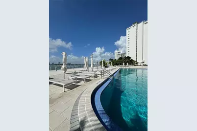 1000 West Ave #PH-07, Miami Beach, FL 33139 - Photo 40