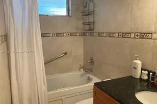 2920 Point E Dr, Aventura, FL 33160 - Photo 26