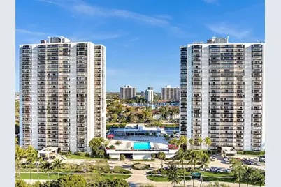 3625 N Country Club Dr #2108, Aventura, FL 33180 - Photo 1