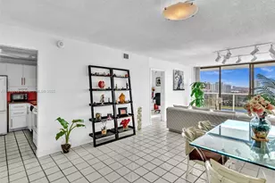 3625 N Country Club Dr, Aventura, FL 33180 - Photo 8