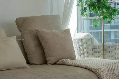 18975 Collins Ave #305, Sunny Isles Beach, FL 33160 - Photo 12