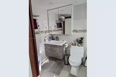 6195 W 18th Ave #G205, Hialeah, FL 33012 - Photo 12