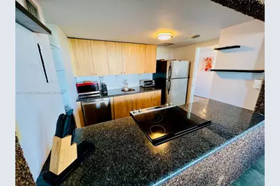900 Bay Dr #411, Miami Beach, FL 33141 - Photo 4