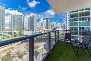 31 SE 6th St, Miami, FL 33131 - Photo 20