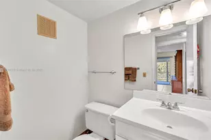 3037 Newport H, Deerfield Beach, FL 33442 - Photo 30