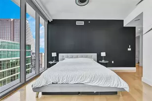 200 Biscayne Blvd Way, Miami, FL 33131 - Photo 18