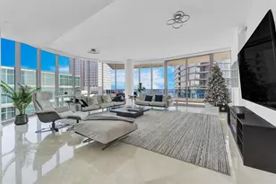 200 Biscayne Blvd Way, Miami, FL 33131 - Photo 4