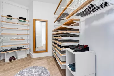 200 Biscayne Boulevard Way #5001, Miami, FL 33131 - Photo 14