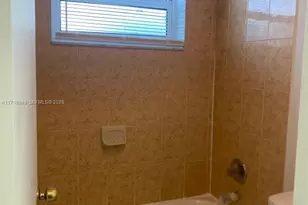 [Address not provided], North Miami, FL 33181 - Photo 14