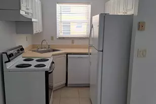 [Address not provided], North Miami, FL 33181 - Photo 6