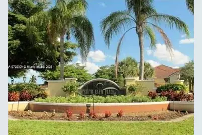 7630 Westwood Dr #305, Tamarac, FL 33321 - Photo 1