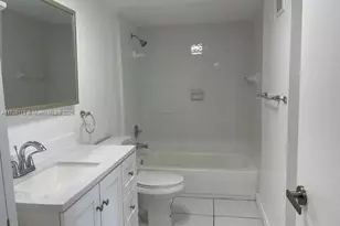 301 Racquet Club Rd, Weston, FL 33326 - Photo 12