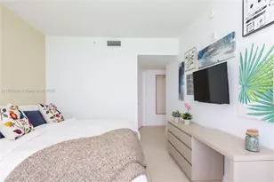 4111 S Ocean Dr, Hollywood, FL 33019 - Photo 12