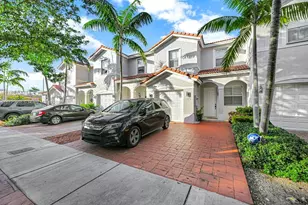 1007 NE 208th St, Miami, FL 33179 - Photo 36
