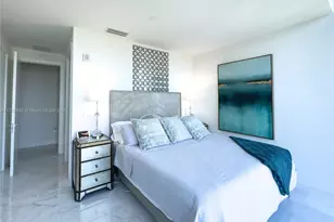 1451 Brickell Ave, Miami, FL 33131 - Photo 16