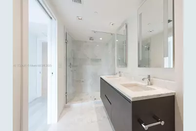 1451 Brickell Ave #2103, Miami, FL 33131 - Photo 16
