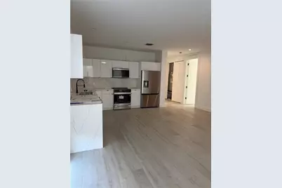 210 SE 10th St #A, Hallandale Beach, FL 33009 - Photo 10