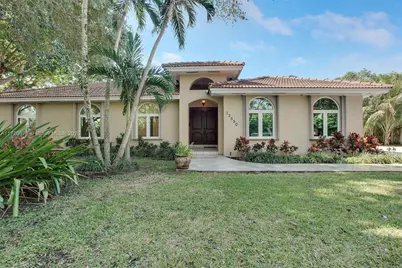 13550 SW 82nd Ave, Pinecrest, FL 33156 - Photo 1