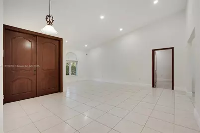 13550 SW 82nd Ave, Pinecrest, FL 33156 - Photo 4