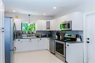 9555 NW 2nd Ave, Miami Shores, FL 33150 - Photo 18