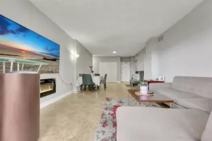1950 S Ocean Dr, Hallandale Beach, FL 33009 - Photo 32