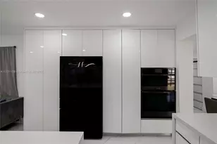 571 Raven Ave, Miami Springs, FL 33166 - Photo 16