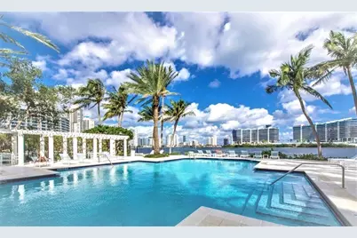3225 NE 184th St #10105, Aventura, FL 33160 - Photo 1