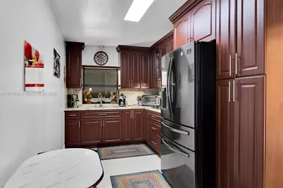 462 E 39th St, Hialeah, FL 33013 - Photo 34