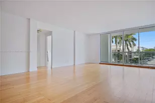 9381 E Bay Harbor Dr, Bay Harbor Islands, FL 33154 - Photo 16