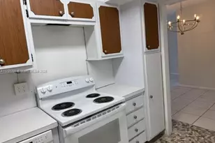 9381 E Bay Harbor Dr, Bay Harbor Islands, FL 33154 - Photo 26