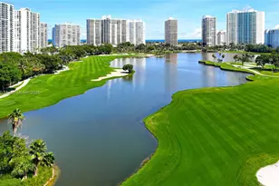 20225 NE 34th Ct, Aventura, FL 33180 - Photo 4