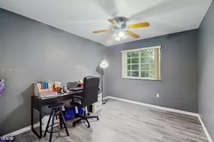 5323 NW 109th Ct, Doral, FL 33178 - Photo 22