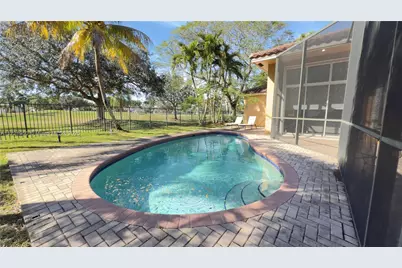 2531 Eagle Run Dr, Weston, FL 33327 - Photo 34