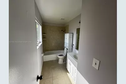 3437 NW 44th St #208, Oakland Park, FL 33309 - Photo 12