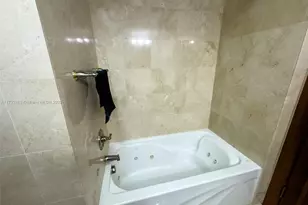 6365 Collins Ave, Miami Beach, FL 33141 - Photo 10