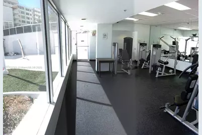 100 Lincoln Rd #444, Miami Beach, FL 33139 - Photo 14