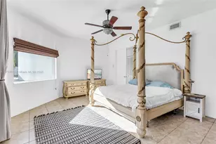 8135 NW 164th Terrace, Miami Lakes, FL 33016 - Photo 24