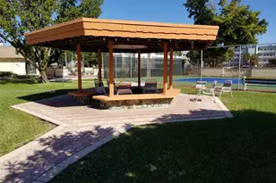 4000 NW 44th Ave, Lauderdale Lakes, FL 33319 - Photo 36