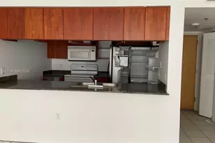 1200 Brickell Bay Dr, Miami, FL 33131 - Photo 2