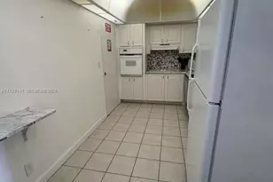 4001 S Ocean Dr, Hollywood, FL 33019 - Photo 28