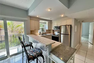 1960 Marseille Dr, Miami Beach, FL 33141 - Photo 6